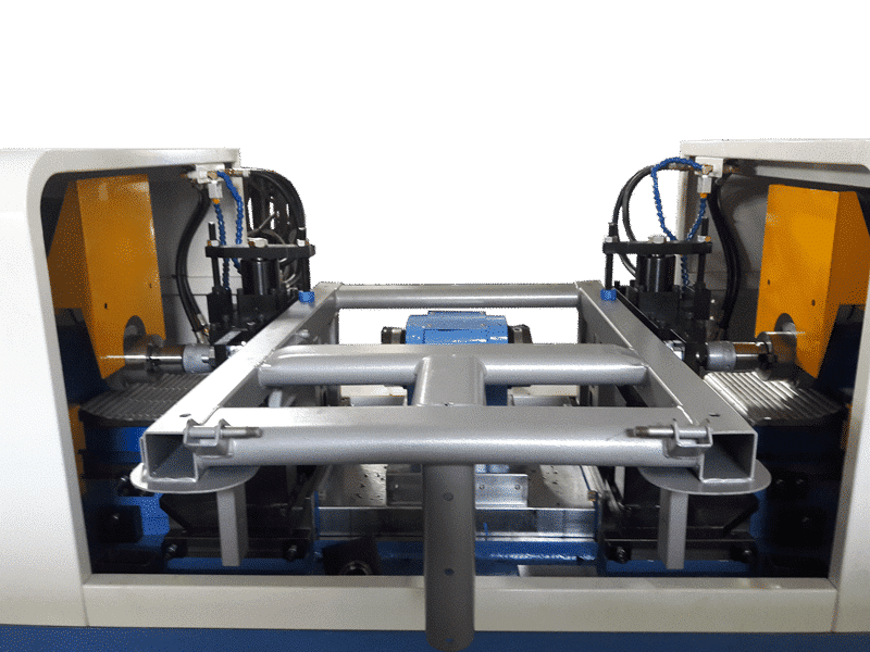 TV/VAN Frame | Horizontal Four-Hole Precision Boring Machine FB-HDS-E1 2 數控臥式精密四孔搪孔機 E1