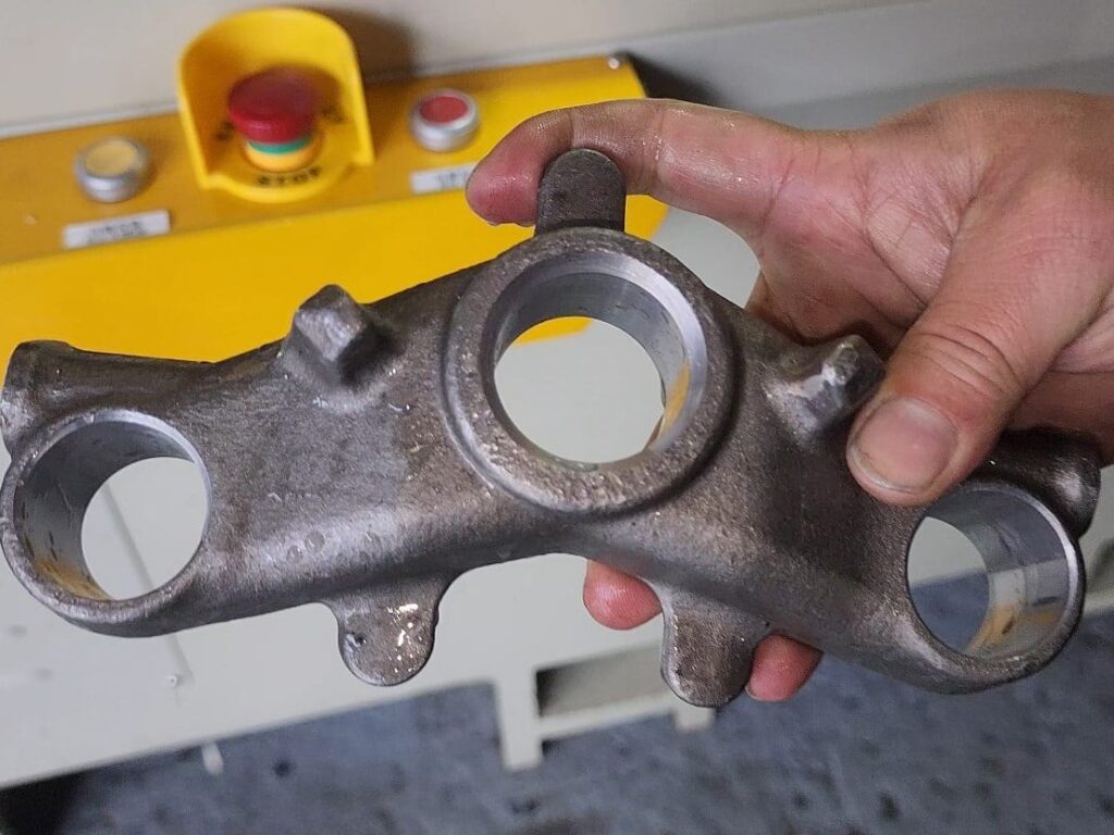 摩托車三角台專用鑽孔搪孔機 HC8788(雙工位同步加工) 4 HC8788A